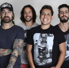 REGIÃO: Locomotrom faz show em Cabreúva