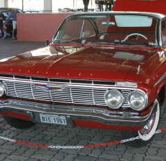 VALINHOS: Encontro mensal de carros antigos é neste domingo