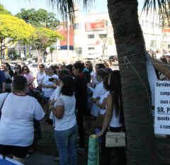 VALINHOS: Servidores entram em greve