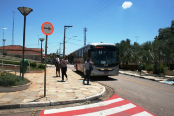 A10_VDO_Transporte universitário_Crédito PMV