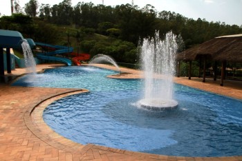 VDO_piscinas municipais_cred 1_erickleitepmvparque01