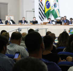 VALINHOS: Por onze votos a cinco, Câmara rejeita contas de ‘Marcão’