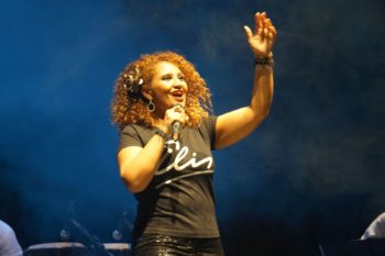 VDO_simplesmente 2_cred divulgação