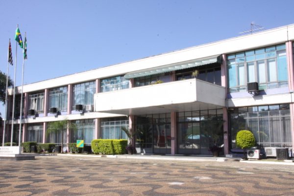 VAL_Fachada prefeitura