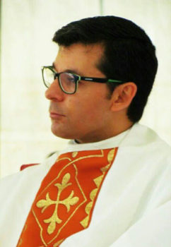 VDO_padre emerson_cred Reprodução