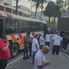 VALINHOS: Funcionários da Rápido Luxo fazem paralisação