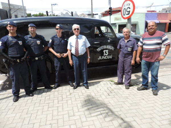 reg_carro-13_exposicao_cred-divulgacao-3