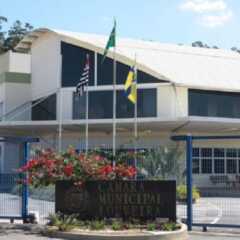 LOUVEIRA: Câmara mantém posto de coleta para Campanha do Agasalho