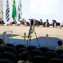 VALINHOS: Pedidos de vista retiram de pauta projetos de lei com vetos