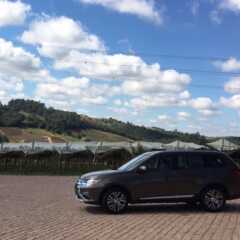 LOUVEIRA: Cidade vira pôster de Novo carro da Mitsubishi