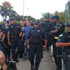 VALINHOS: Forças Policiais fazem operação de desocupação do Parque Municipal depois de festa barulhenta e confusão