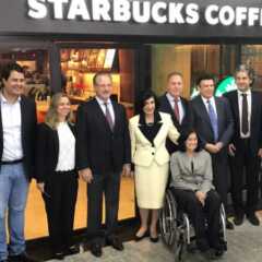REGIÃO: Lago Azul amplia serviços e inaugura Starbucks na unidade do Km 58