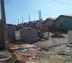 LOUVEIRA: Prefeitura estipula que só vai ter casa popular quem mora há mais de 10 ou 14 anos na cidade