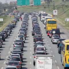 REGIÃO: CCR AutoBAn estima a circulação de 820 mil veículos no feriado