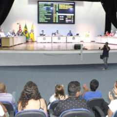 LOUVEIRA: ‘Escola do Legislativo’ promove Curso sobre conselhos municipais