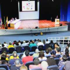 LOUVEIRA: Solenidade da Campanha da Fraternidade lota plenário da Câmara