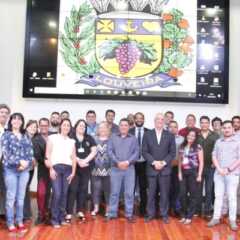 LOUVEIRA: Dez escolas de Legislativos participam de Encontro Estadual realizado na Câmara
