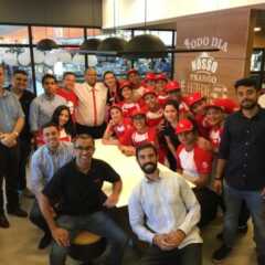 KFC de LOUVEIRA é a primeira de loja diferenciada e a maior do Brasil