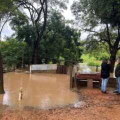 VINHEDO: Prefeito Dr Dario acompanha de perto trabalho de limpeza de vias e auxílio às famílias afetadas pelas chuvas