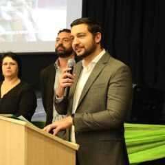 LOUVEIRA: Evento reune jovens para cerimônia de Juramento à Bandeira